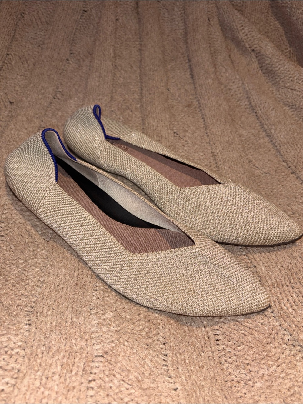 Rothy’s The Point Metallic Champagne Gold Knit Flats Women’s 10.5 US